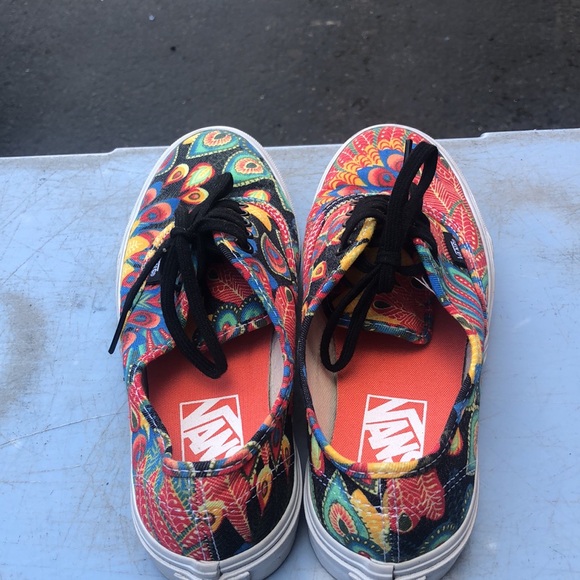 Van’s Rare Classic Lace Up Skate Shoes Mandala Peacock Feather Design Sneakers - Picture 7 of 16